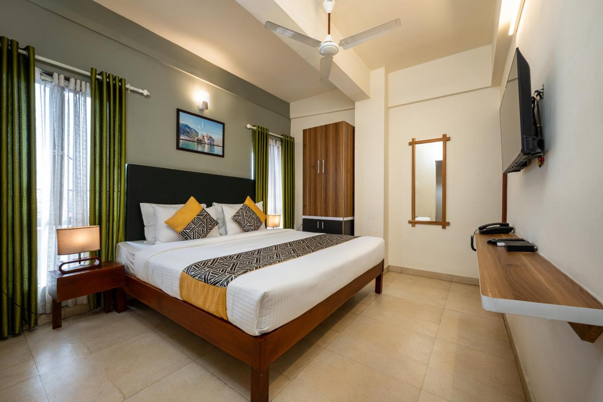 Kochi Cj Grande By Jesway Hotels & Resorts מראה חיצוני תמונה